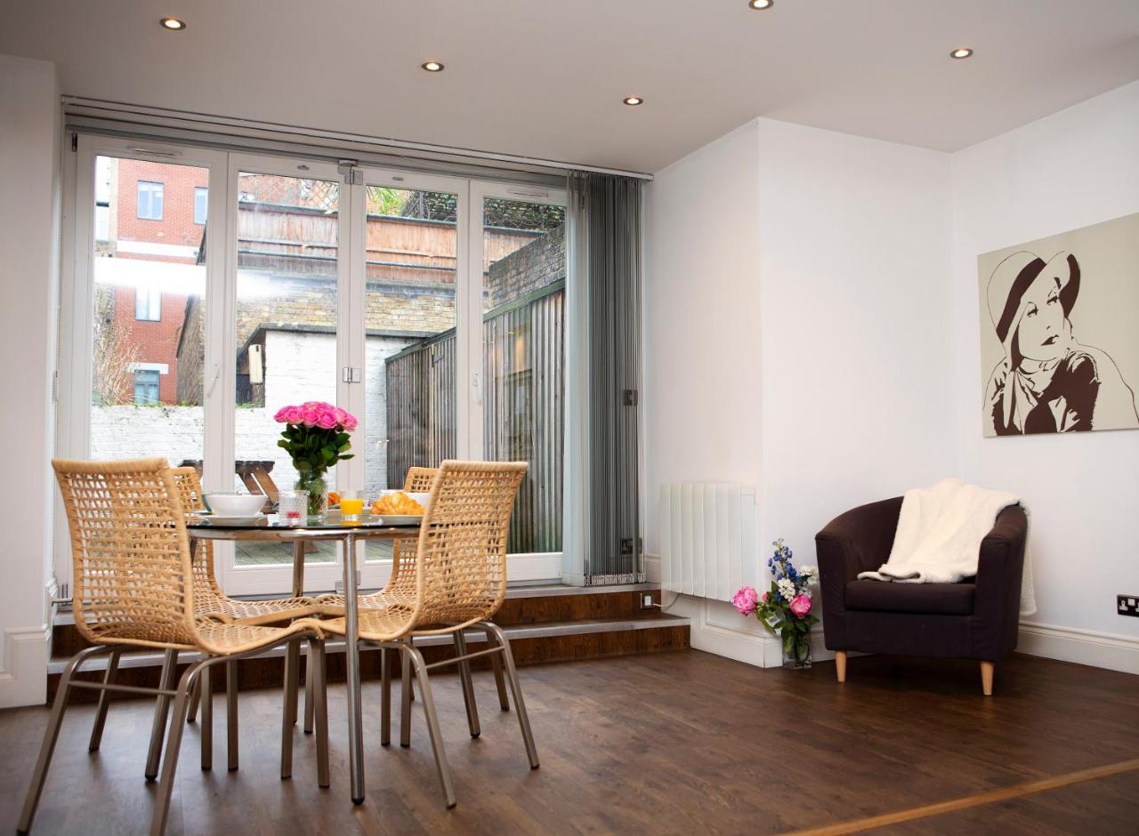 Apt 1, Trafalgar Square 1St Floor By Indigo Flats London Exterior photo