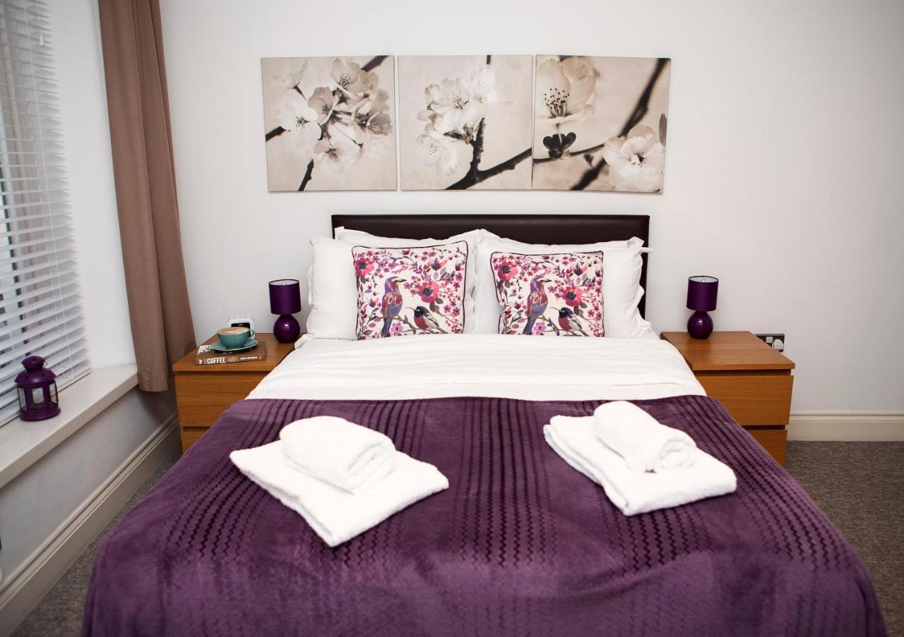 Apt 1, Trafalgar Square 1St Floor By Indigo Flats London Exterior photo