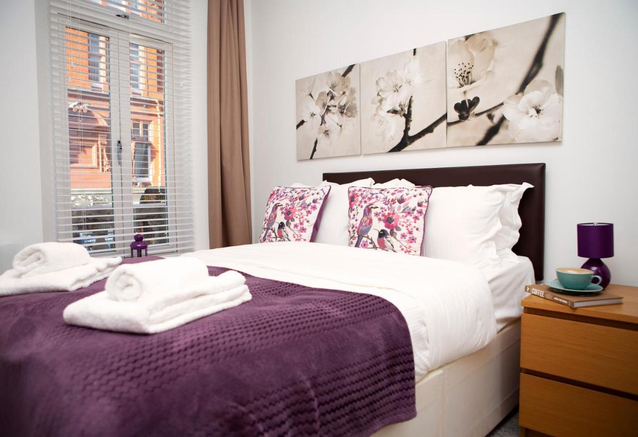 Apt 1, Trafalgar Square 1St Floor By Indigo Flats London Exterior photo